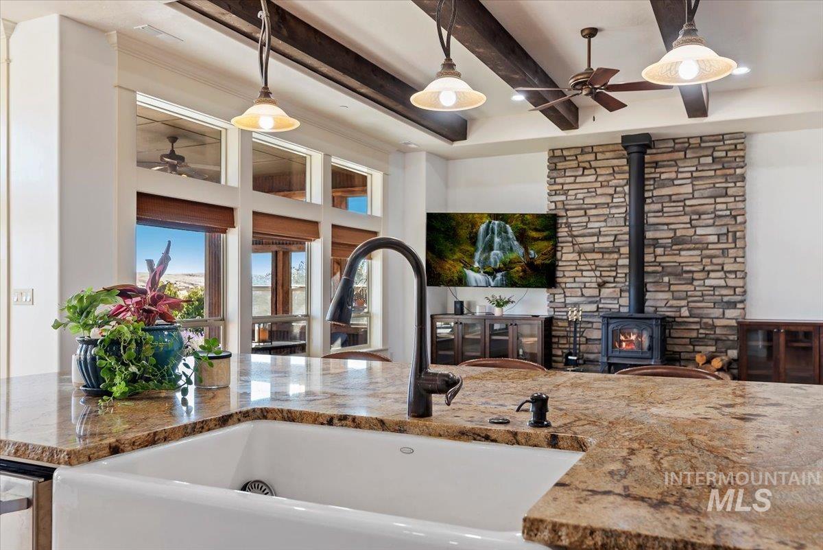7521 N Grand Ridge, Eagle, Idaho 83616, 3 Bedrooms, 2.5 Bathrooms, Residential For Sale, Price $970,000, 99004396
