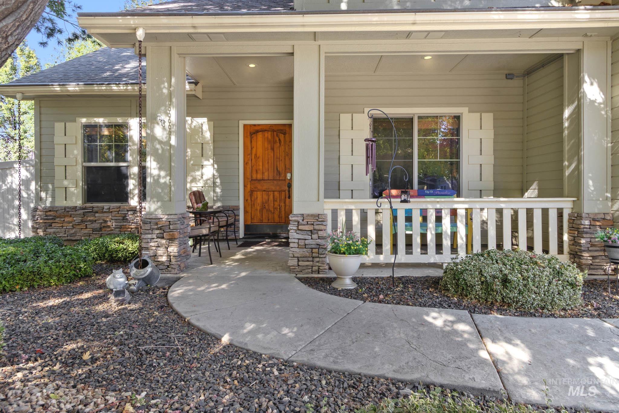 2950 E Lucca Dr, Meridian, Idaho 83642, 4 Bedrooms, 3 Bathrooms, Residential For Sale, Price $829,990,MLS 99004406