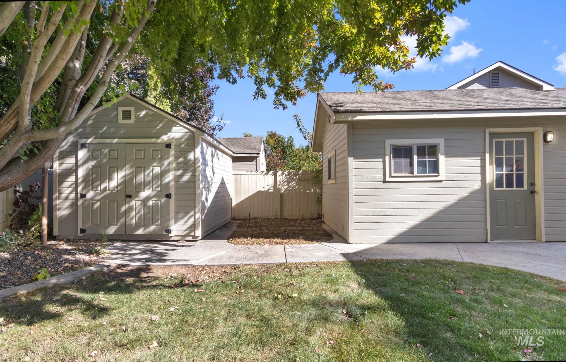 2950 E Lucca Dr, Meridian, Idaho 83642, 4 Bedrooms, 3 Bathrooms, Residential For Sale, Price $829,990,MLS 99004406