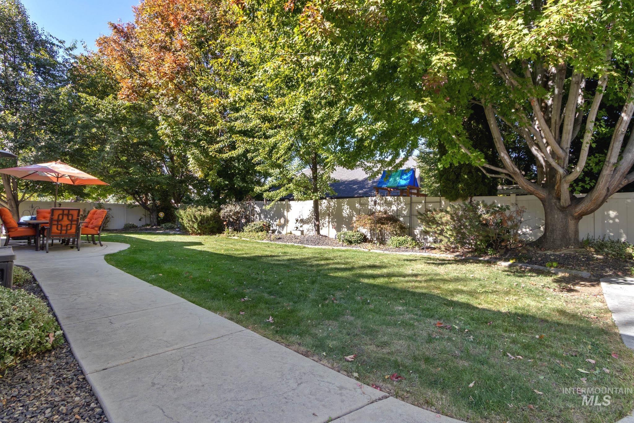 2950 E Lucca Dr, Meridian, Idaho 83642, 4 Bedrooms, 3 Bathrooms, Residential For Sale, Price $829,990,MLS 99004406