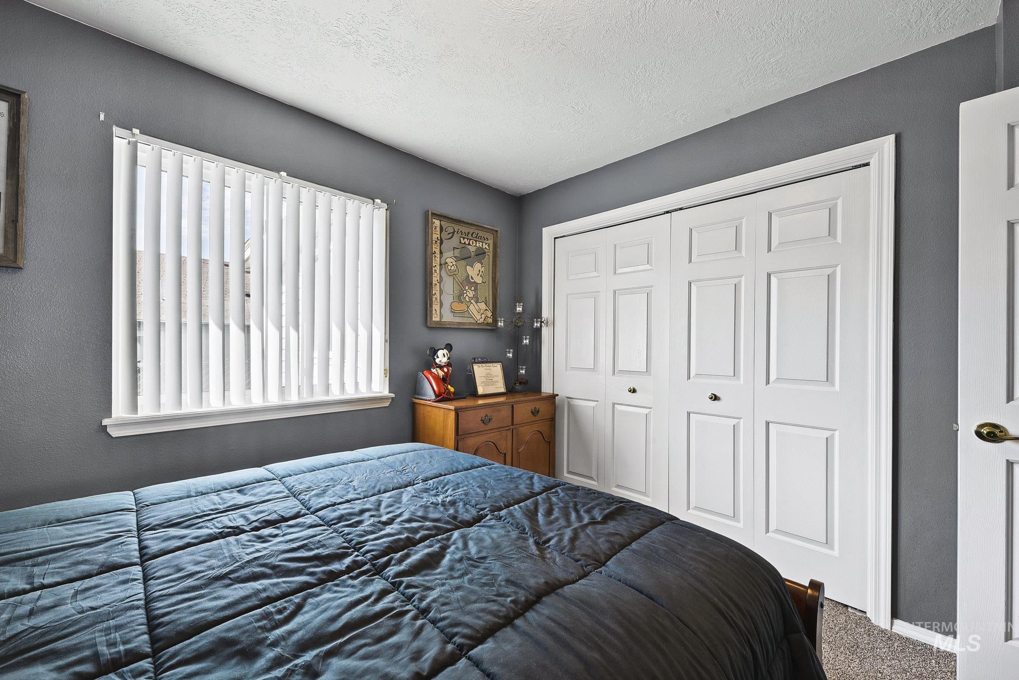 831 S Bristol, Nampa, Idaho 83651, 2 Bedrooms, 2 Bathrooms, Residential For Sale, Price $269,900,MLS 99004407