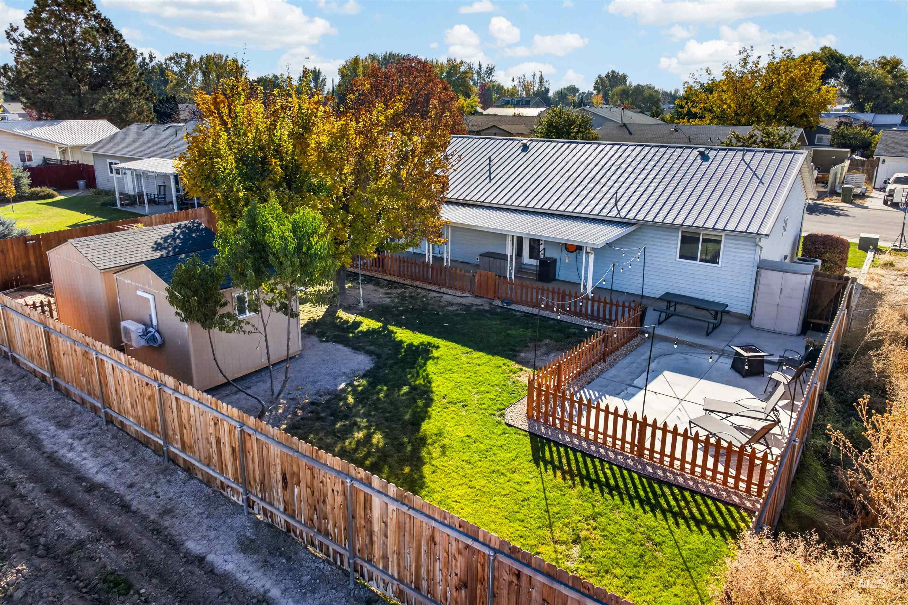 307 Pine St, New Plymouth, Idaho 83655, 3 Bedrooms, 2 Bathrooms, Residential For Sale, Price $355,000,MLS 99004412