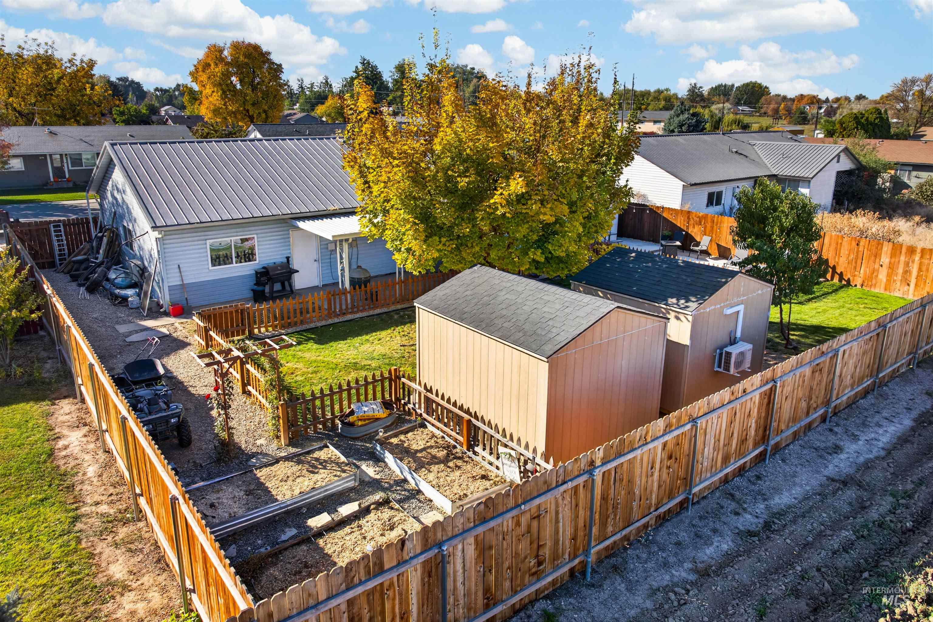 307 Pine St, New Plymouth, Idaho 83655, 3 Bedrooms, 2 Bathrooms, Residential For Sale, Price $355,000,MLS 99004412
