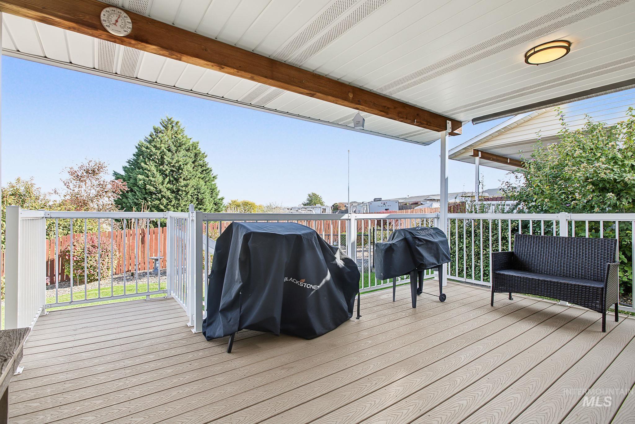 2933 Spruce Street, Lewiston, Idaho 83501, 2 Bedrooms, 2 Bathrooms, Residential For Sale, Price $420,000,MLS 99004418