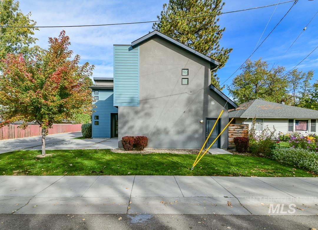 4314 W Clark Street, Boise, Idaho 83705, 3 Bedrooms, 2.5 Bathrooms, Residential For Sale, Price $599,900,MLS 99004423