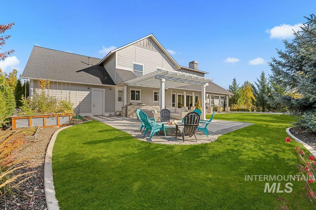 975 W Back Forty Dr, Eagle, Idaho 83616, 6 Bedrooms, 4 Bathrooms, Residential For Sale, Price $1,644,000, 99004424
