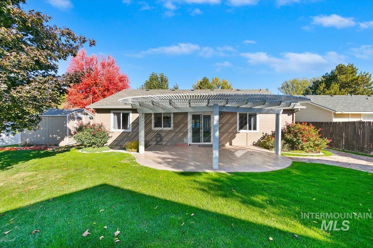 7901 W Pocono St, Boise, Idaho 83714, 3 Bedrooms, 2 Bathrooms, Residential For Sale, Price $494,900,MLS 99004425