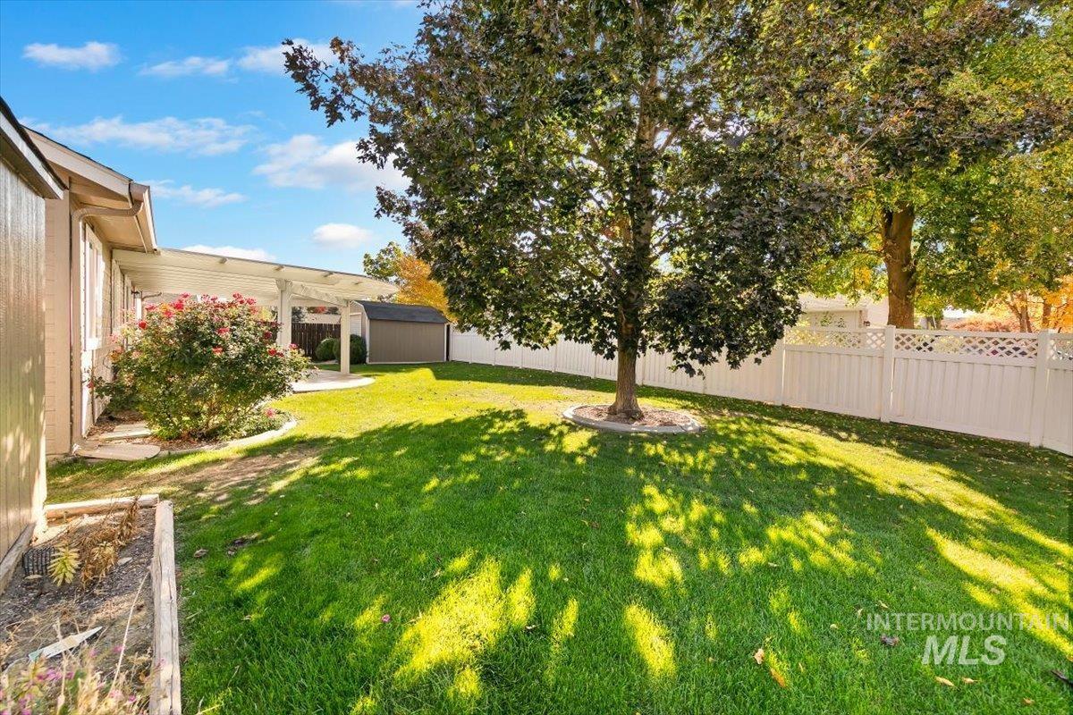 7901 W Pocono St, Boise, Idaho 83714, 3 Bedrooms, 2 Bathrooms, Residential For Sale, Price $494,900,MLS 99004425