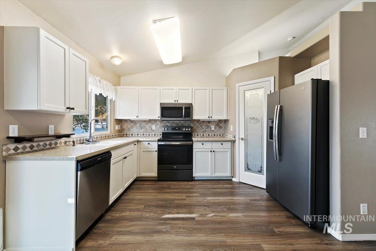 7901 W Pocono St, Boise, Idaho 83714, 3 Bedrooms, 2 Bathrooms, Residential For Sale, Price $494,900,MLS 99004425