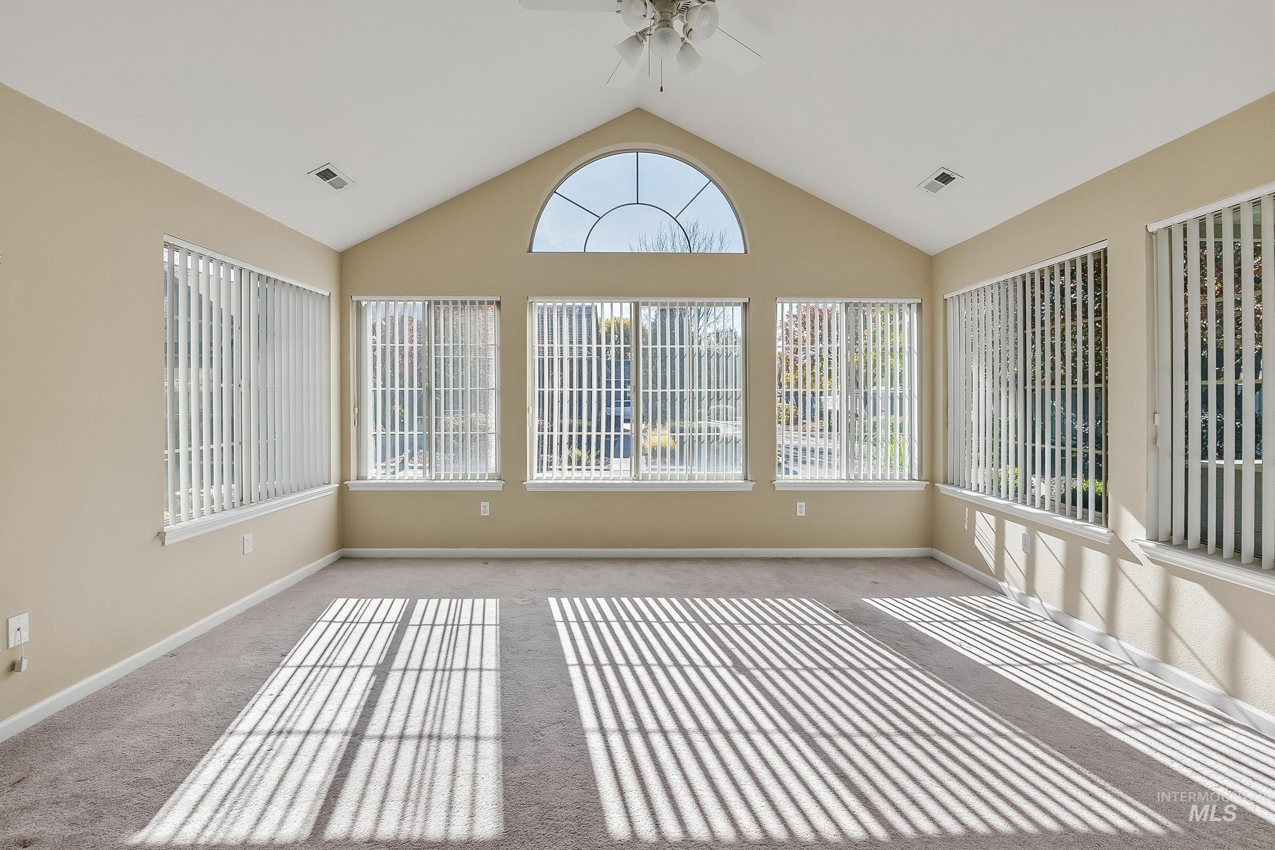 1442 N McKinney Ln, Boise, Idaho 83704, 2 Bedrooms, 2 Bathrooms, Residential For Sale, Price $420,000,MLS 99004426