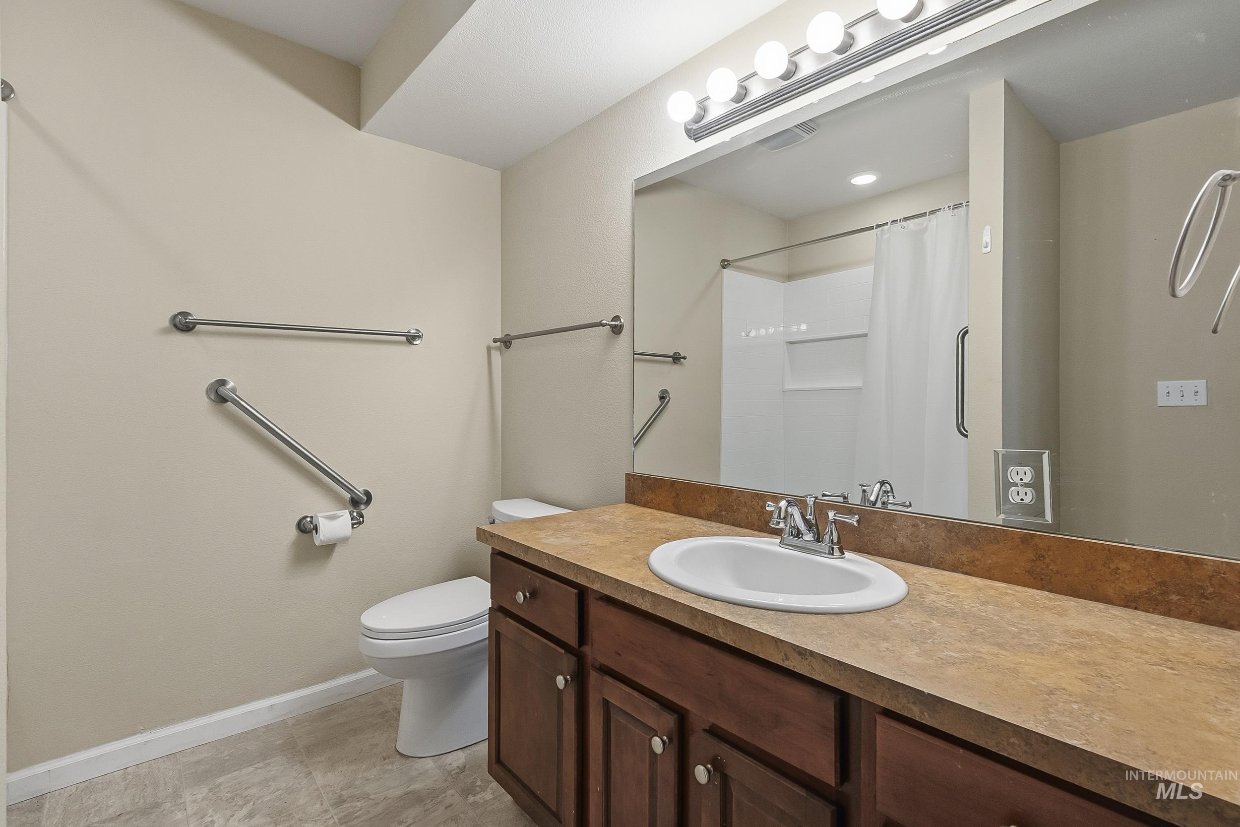 1442 N McKinney Ln, Boise, Idaho 83704, 2 Bedrooms, 2 Bathrooms, Residential For Sale, Price $420,000,MLS 99004426
