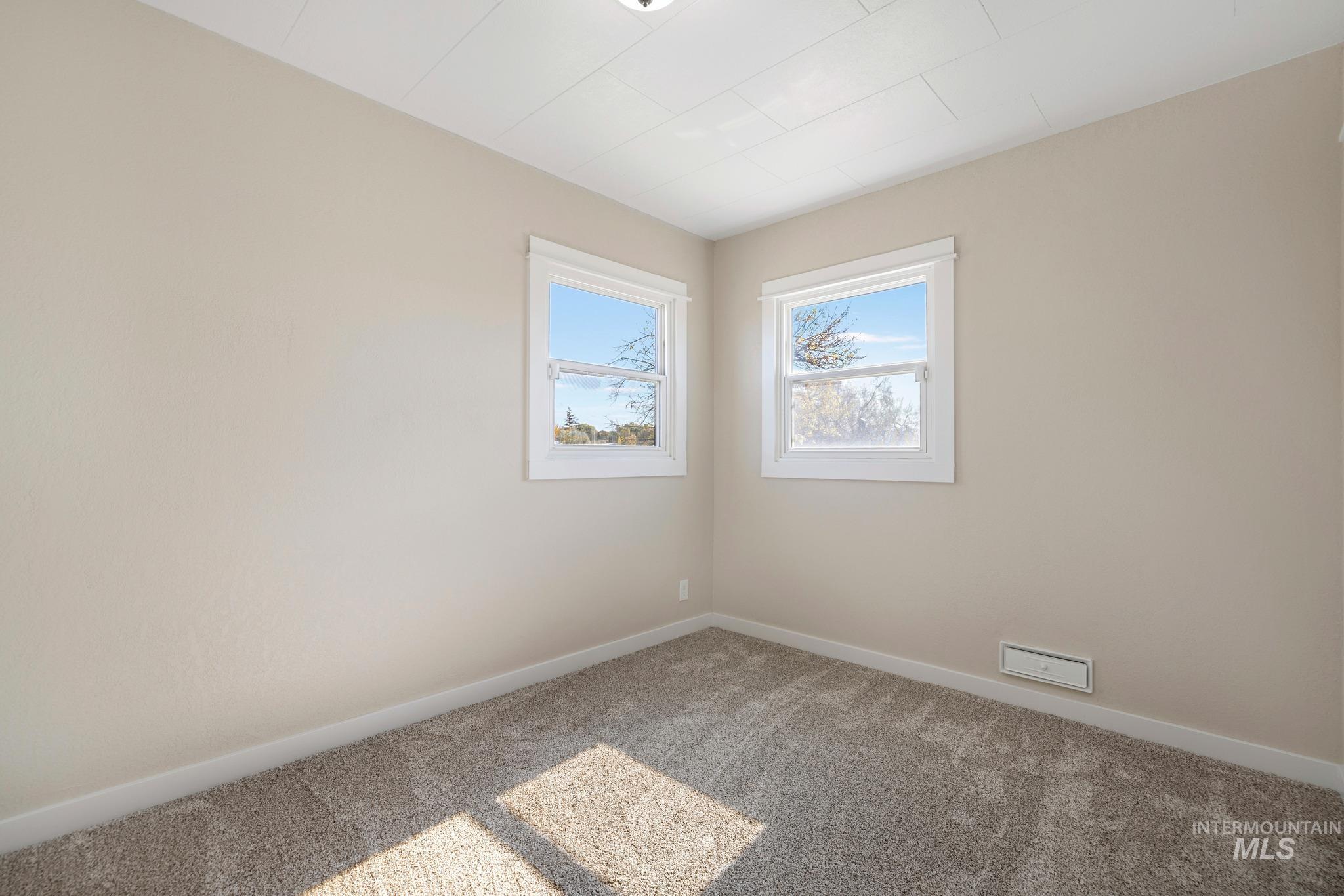 721 Polk St W, Kimberly, Idaho 83341, 6 Bedrooms, 2 Bathrooms, Residential For Sale, Price $410,000,MLS 99004427