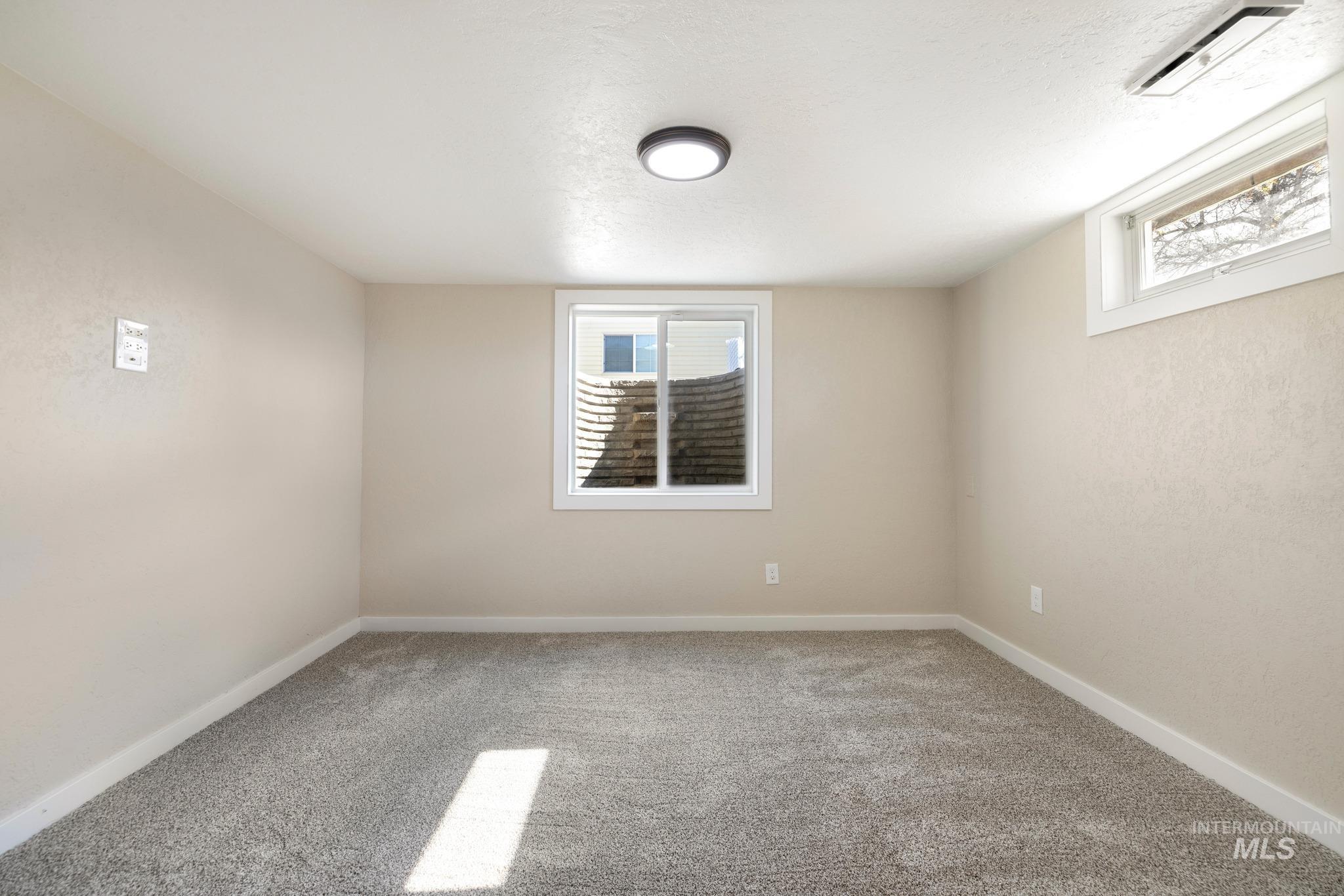 721 Polk St W, Kimberly, Idaho 83341, 6 Bedrooms, 2 Bathrooms, Residential For Sale, Price $410,000,MLS 99004427