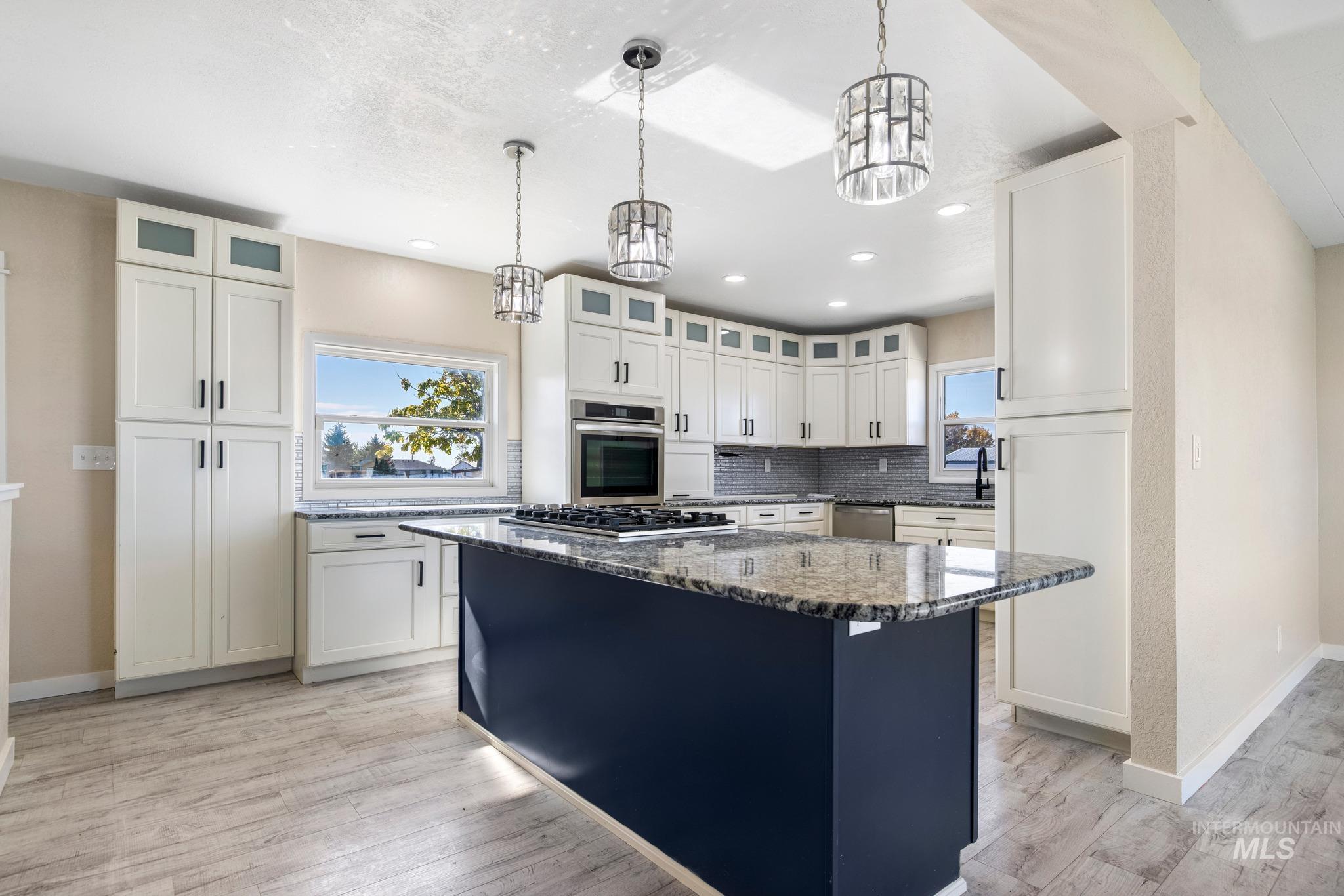 721 Polk St W, Kimberly, Idaho 83341, 6 Bedrooms, 2 Bathrooms, Residential For Sale, Price $410,000,MLS 99004427
