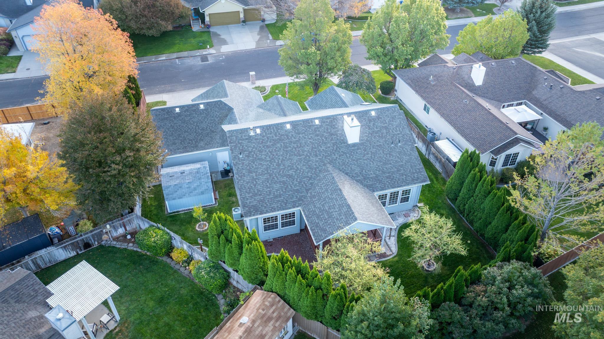 279 Buckingham Drive, Twin Falls, Idaho 83301, 3 Bedrooms, 2 Bathrooms, Residential For Sale, Price $424,000,MLS 99004429