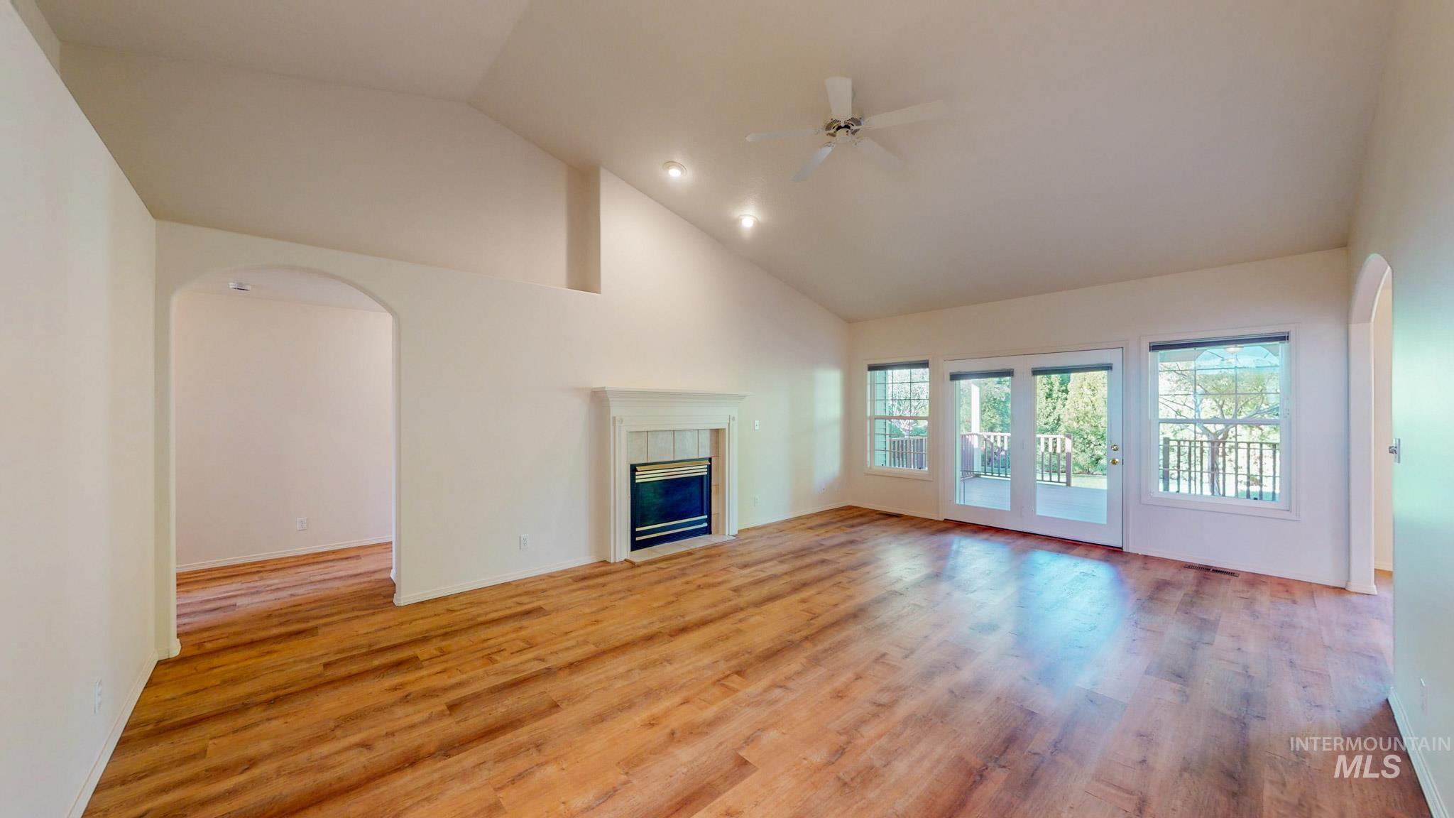 279 Buckingham Drive, Twin Falls, Idaho 83301, 3 Bedrooms, 2 Bathrooms, Residential For Sale, Price $424,000,MLS 99004429
