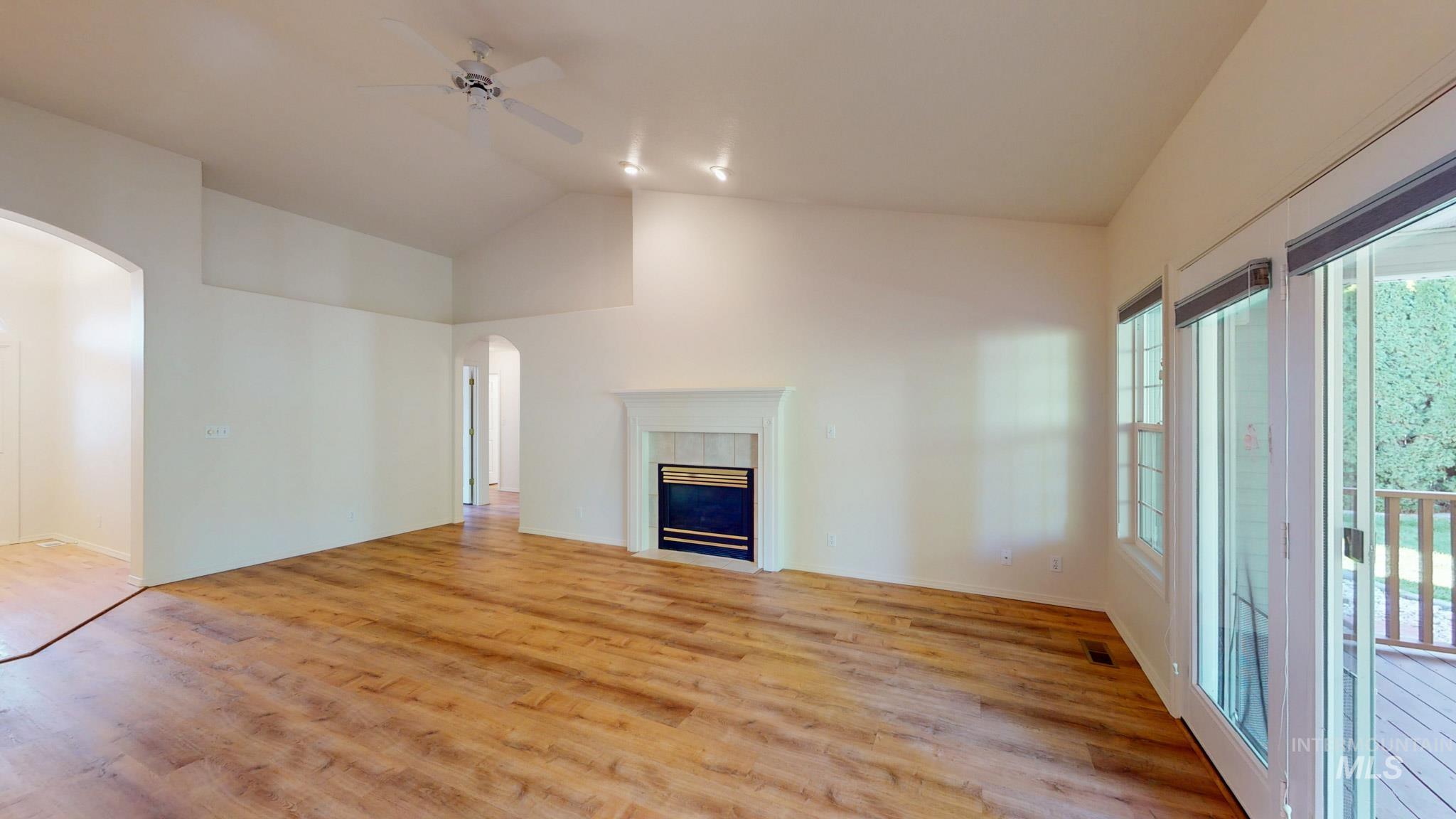 279 Buckingham Drive, Twin Falls, Idaho 83301, 3 Bedrooms, 2 Bathrooms, Residential For Sale, Price $424,000,MLS 99004429