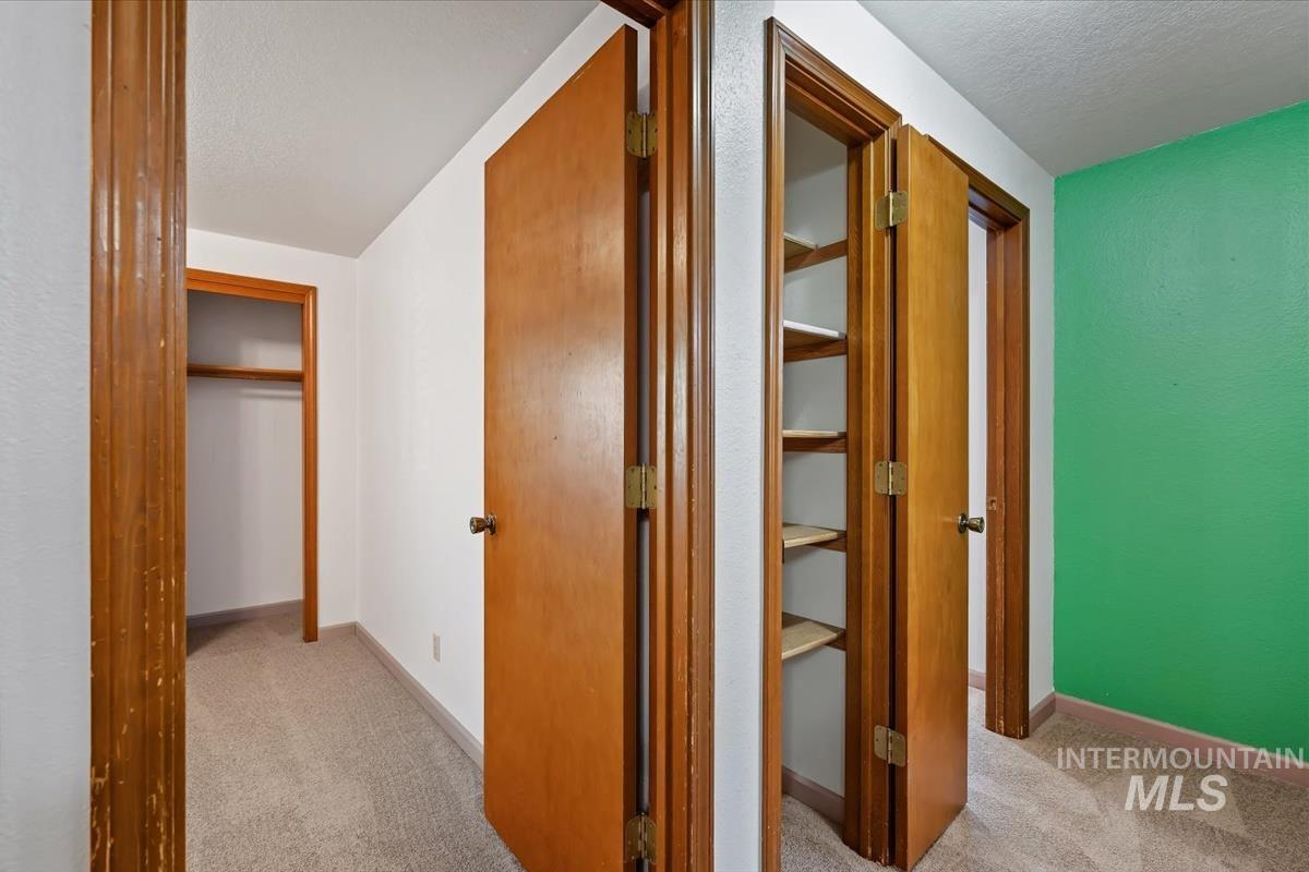 2708 N Ash Park Ln, Boise, Idaho 83704, 3 Bedrooms, 1 Bathroom, Residential For Sale, Price $415,000,MLS 99004434