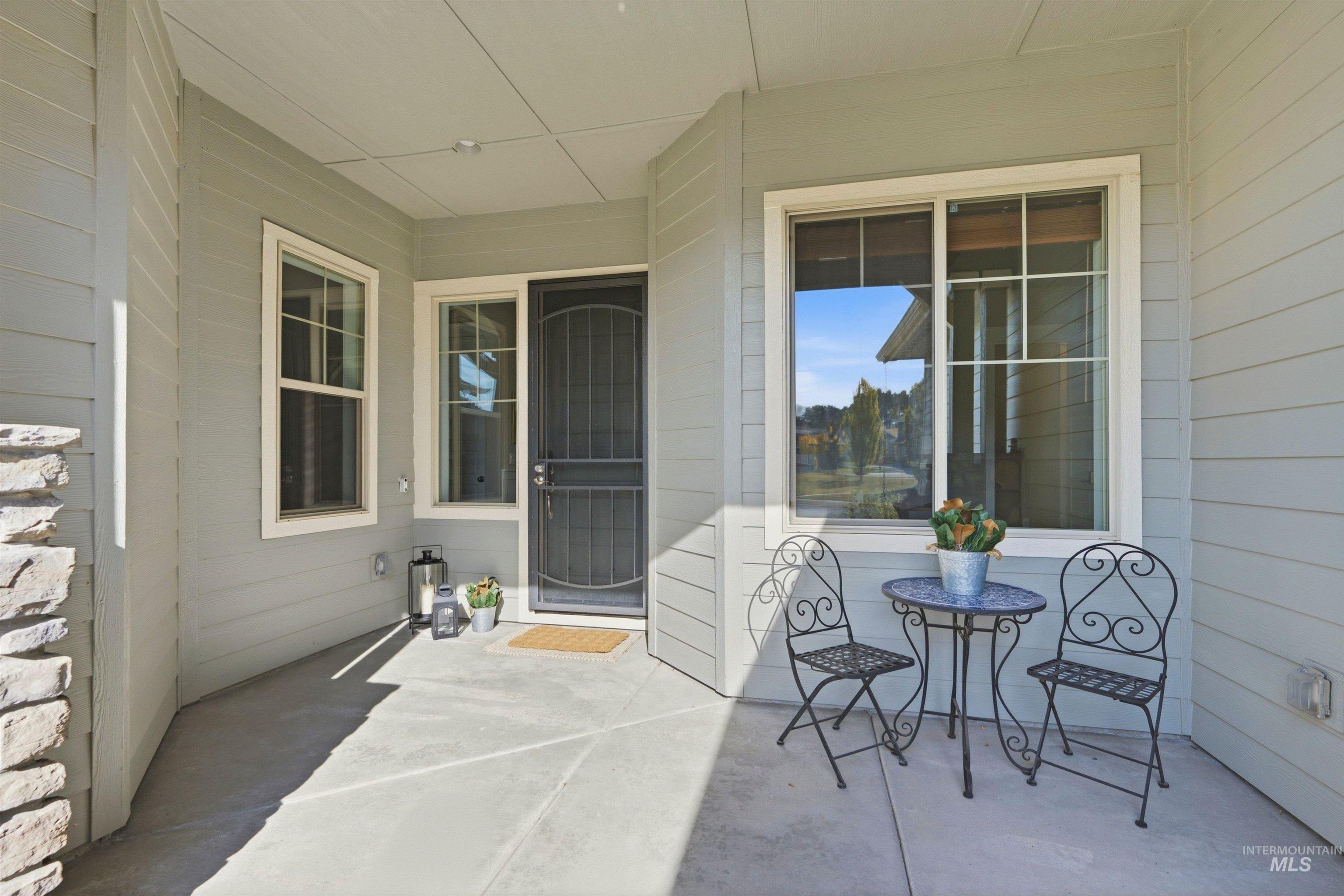 1168 W Karluk River Drive, Meridian, Idaho 83642, 4 Bedrooms, 3 Bathrooms, Residential For Sale, Price $725,000,MLS 99004435