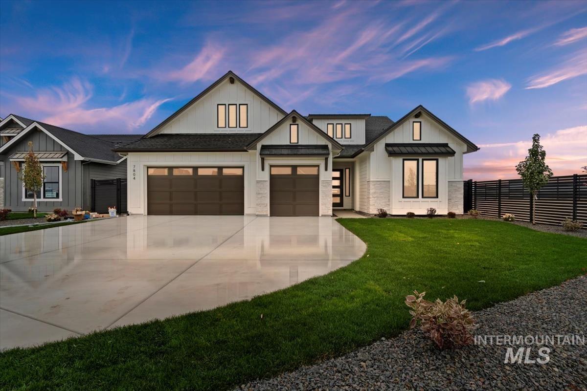 10833 W Lahinch Ln., Kuna, Idaho 83634, 4 Bedrooms, 3 Bathrooms, Residential For Sale, Price $805,880,MLS 99004436