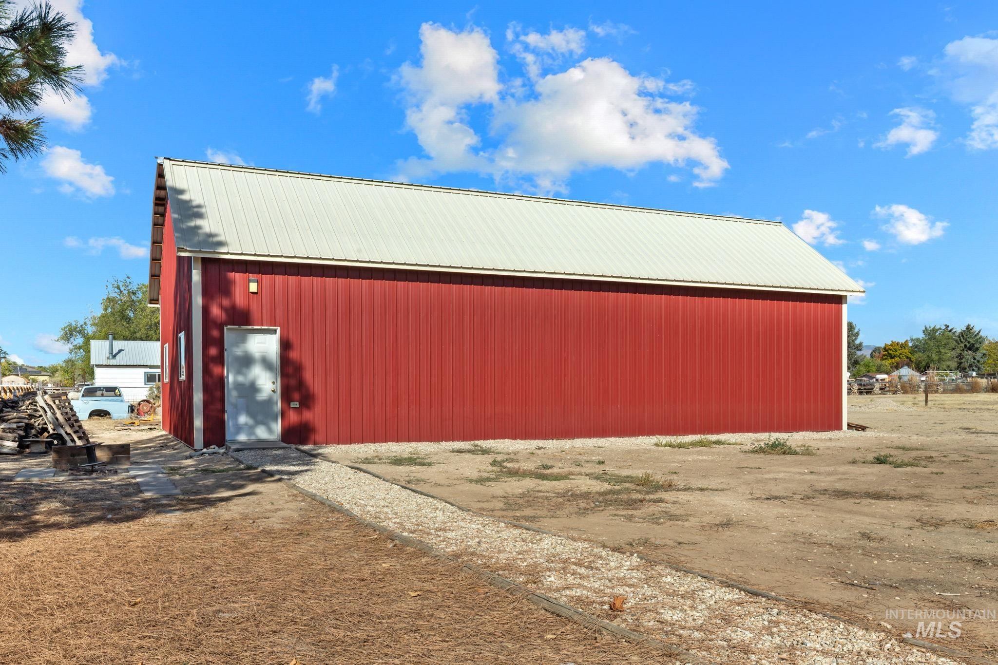 7910 W Stirrup Ave., Boise, Idaho 83709, 3 Bedrooms, 2 Bathrooms, Residential For Sale, Price $730,000,MLS 99004439