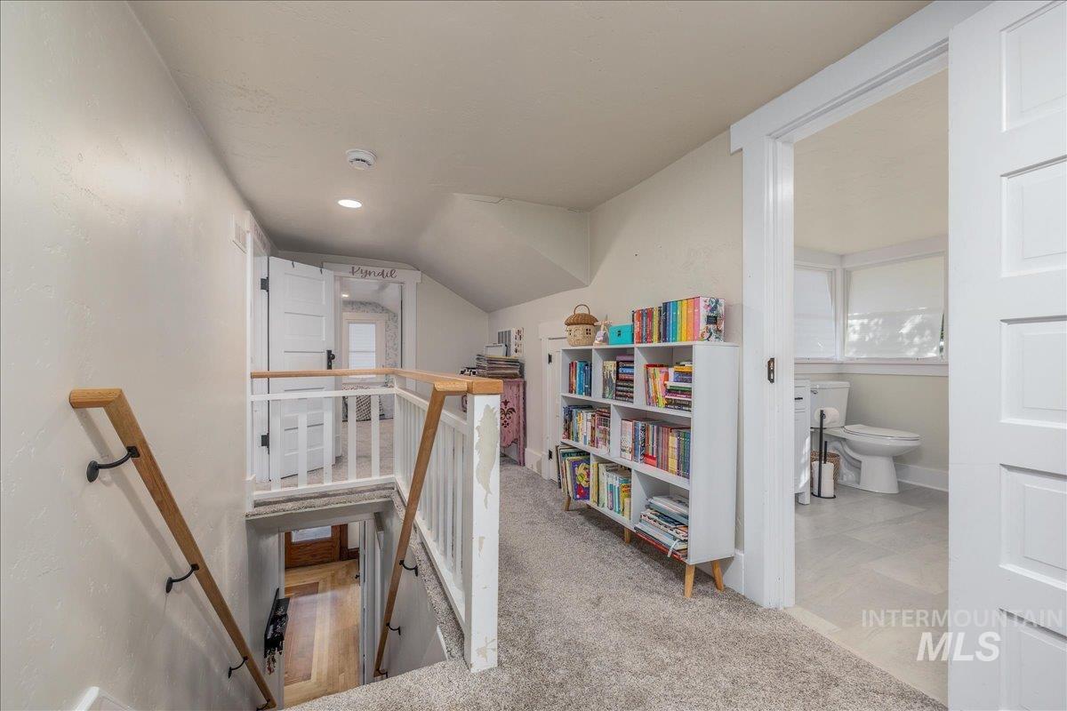 2141 N. 15th St, Boise, Idaho 83702, 3 Bedrooms, 2.5 Bathrooms, Residential For Sale, Price $950,000,MLS 99004440