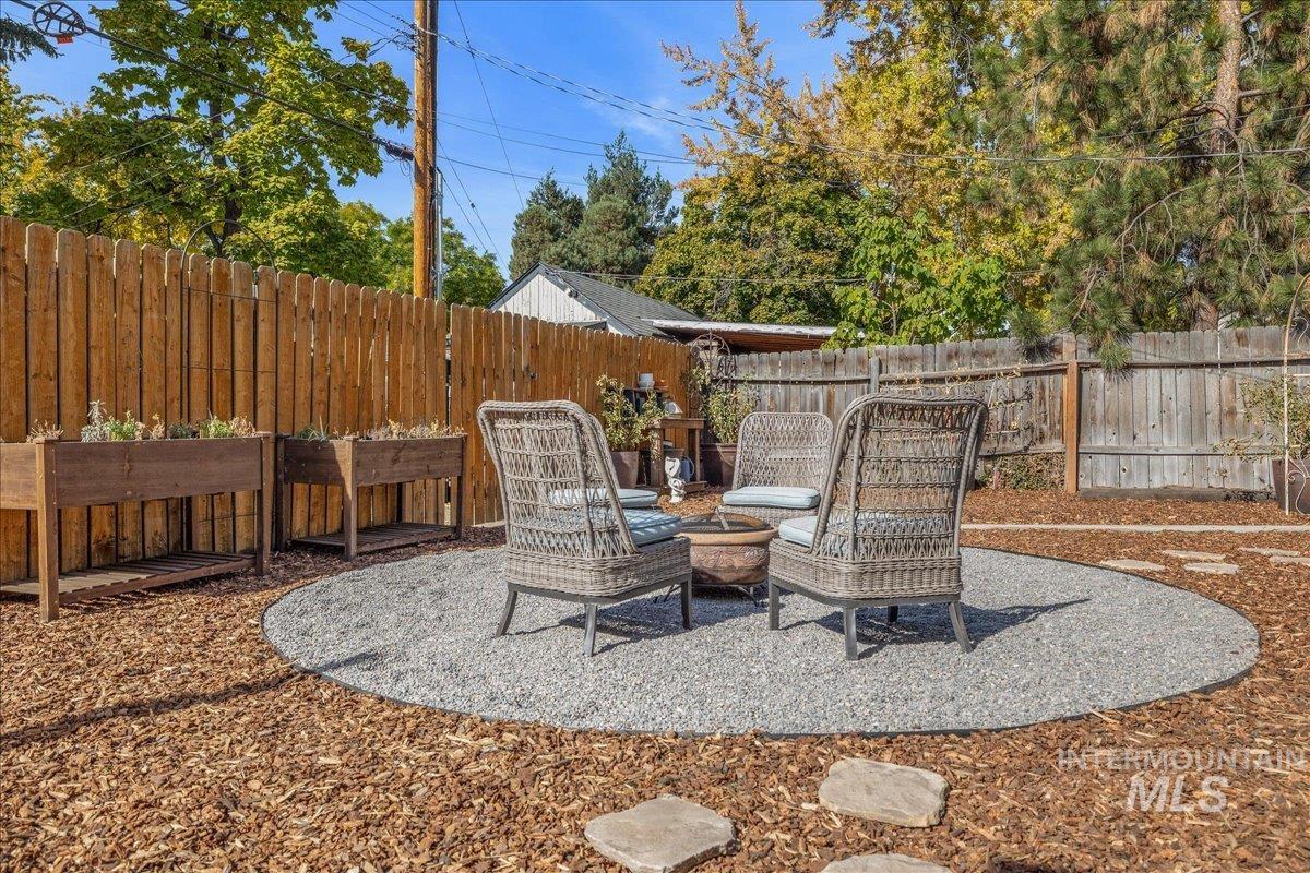 2141 N. 15th St, Boise, Idaho 83702, 3 Bedrooms, 2.5 Bathrooms, Residential For Sale, Price $950,000,MLS 99004440