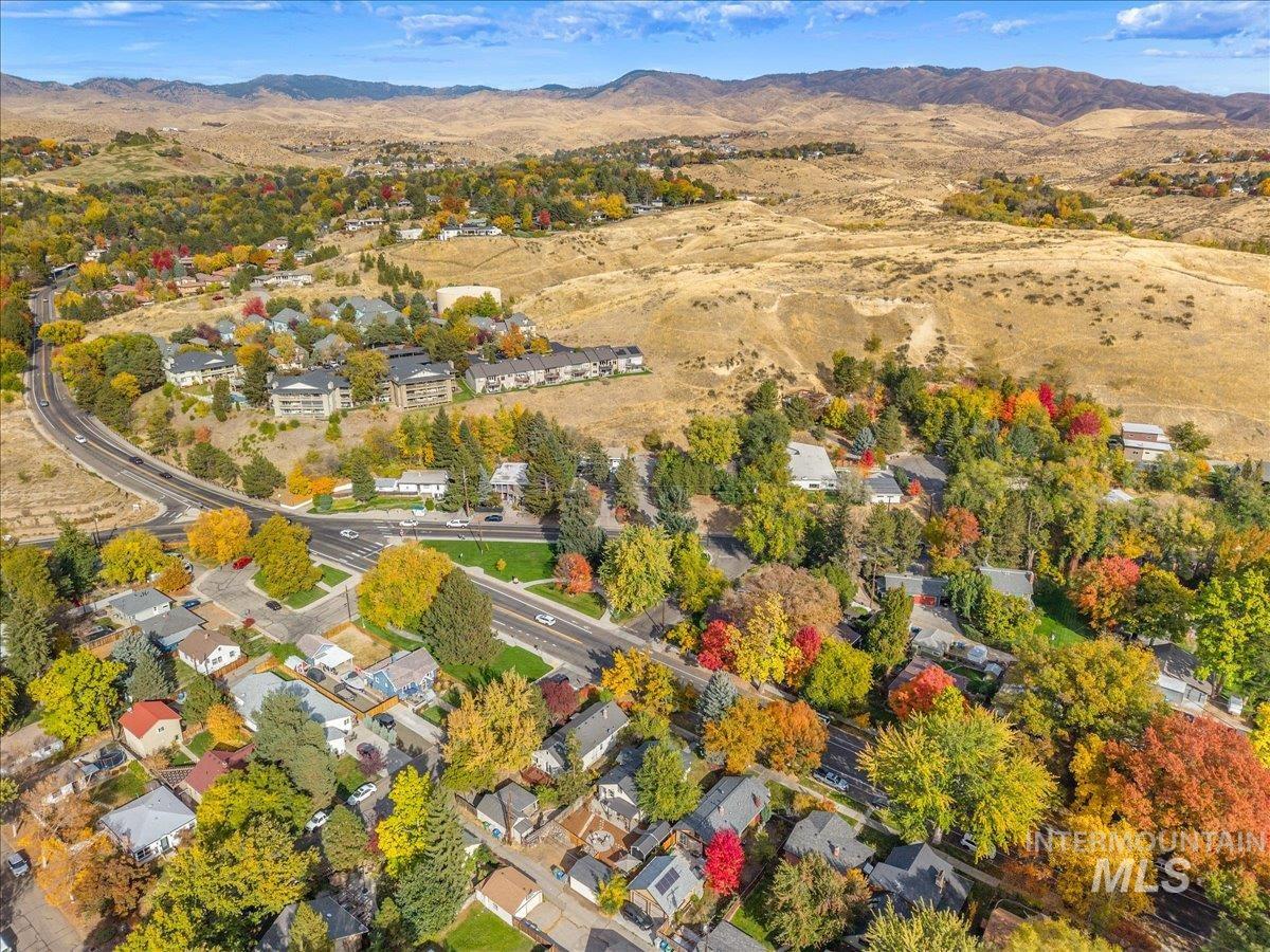 2141 N. 15th St, Boise, Idaho 83702, 3 Bedrooms, 2.5 Bathrooms, Residential For Sale, Price $950,000,MLS 99004440