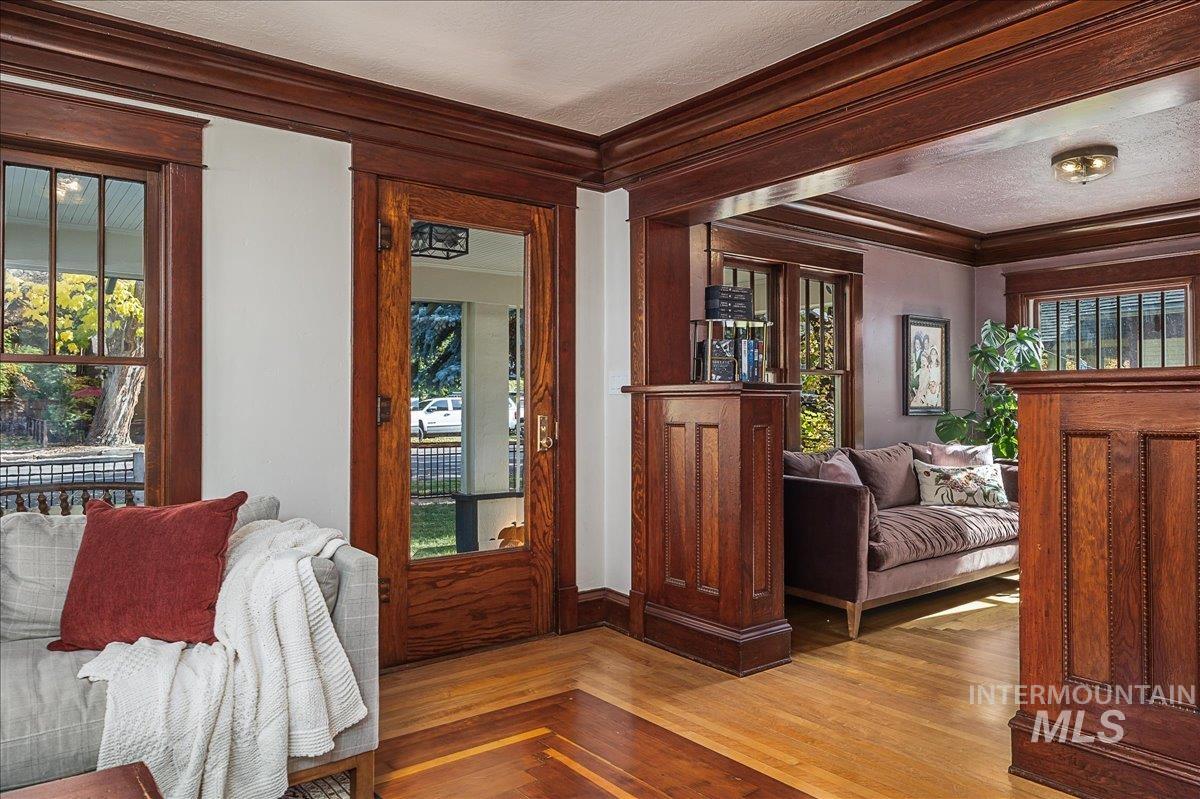 2141 N. 15th St, Boise, Idaho 83702, 3 Bedrooms, 2.5 Bathrooms, Residential For Sale, Price $950,000,MLS 99004440