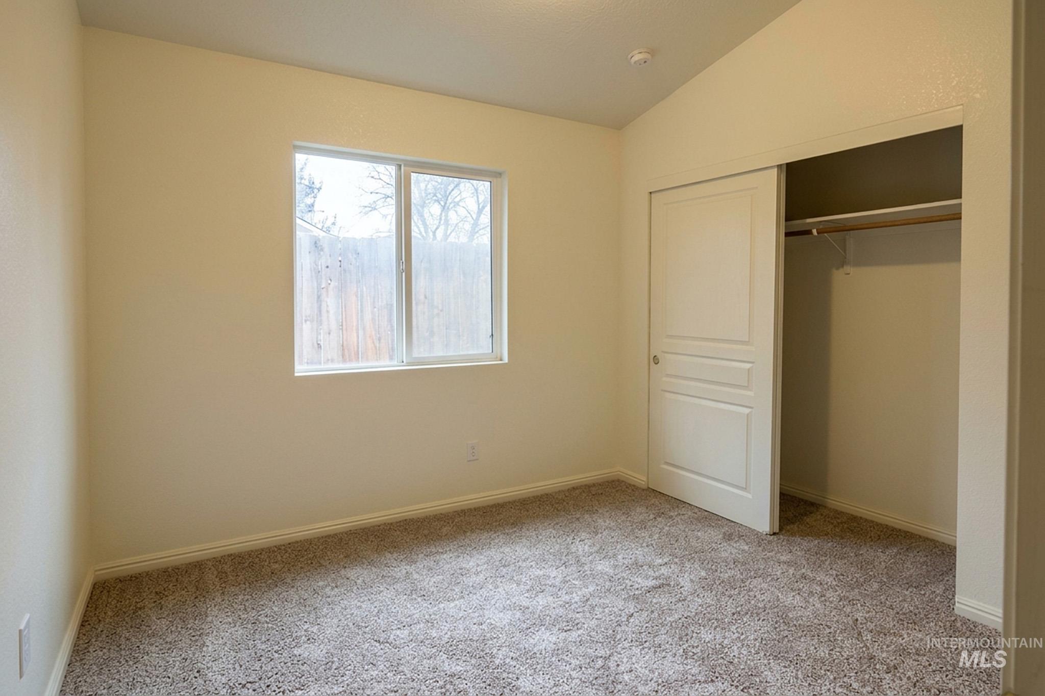 2311 S Ohio Ave, Caldwell, Idaho 83605, 2 Bedrooms, 1.5 Bathrooms, Residential Income For Sale, Price $410,000,MLS 99004444