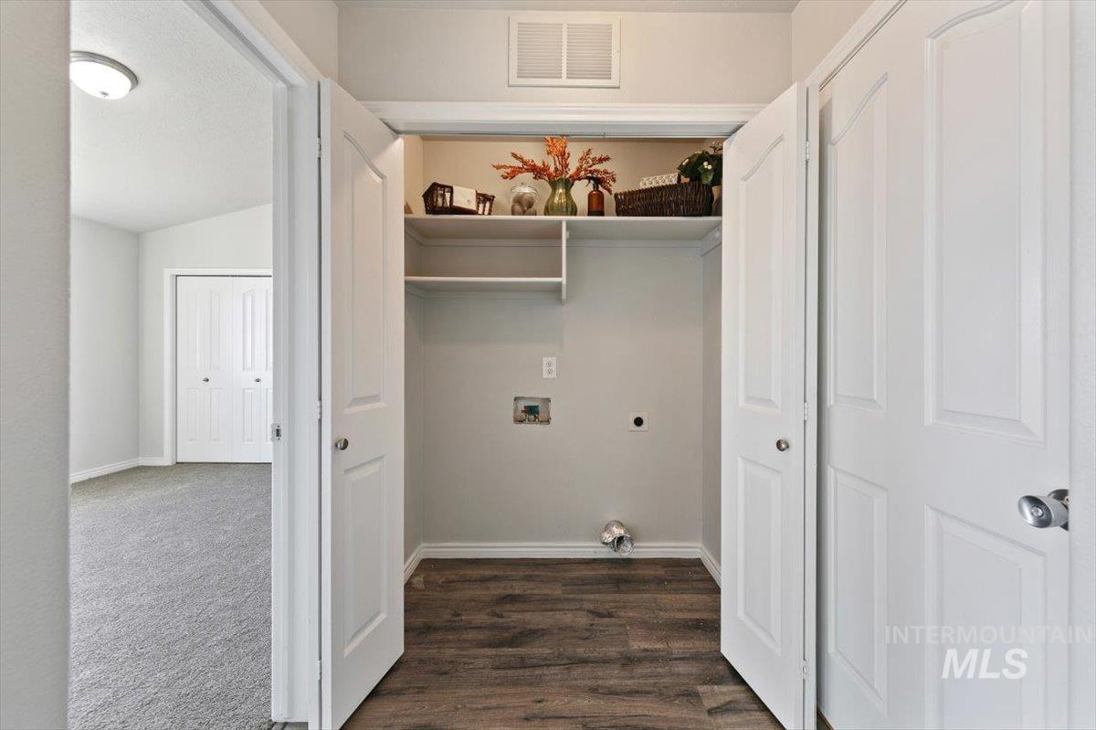 1229 W Aberdeen Ave, Nampa, Idaho 83686, 3 Bedrooms, 2 Bathrooms, Residential For Sale, Price $365,000,MLS 99004446