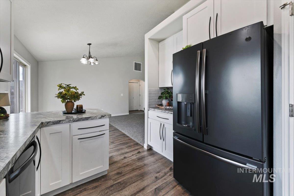 1229 W Aberdeen Ave, Nampa, Idaho 83686, 3 Bedrooms, 2 Bathrooms, Residential For Sale, Price $365,000,MLS 99004446