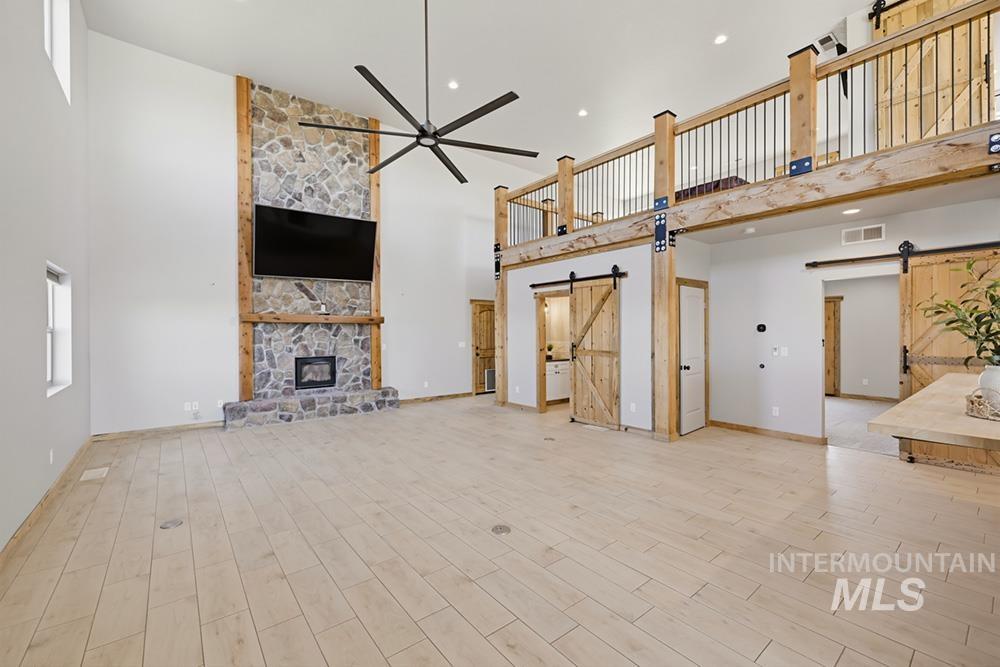870 Desert Wind Rd, Boise, Idaho 83716, 3 Bedrooms, 2.5 Bathrooms, Residential For Sale, Price $899,900,MLS 99004450