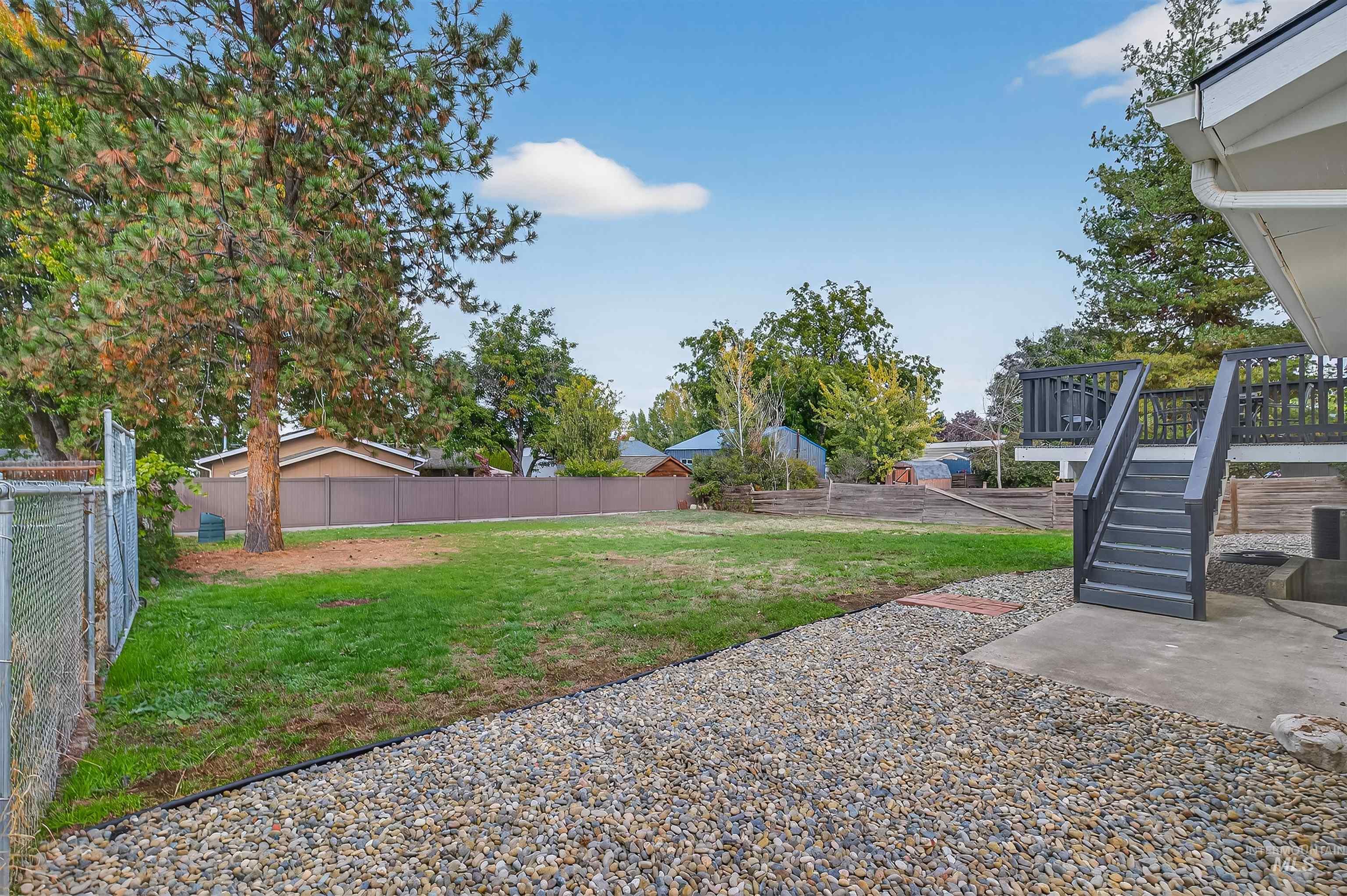 1715 Cedar Drive, Lewiston, Idaho 83501, 4 Bedrooms, 2 Bathrooms, Residential For Sale, Price $495,000,MLS 99004454