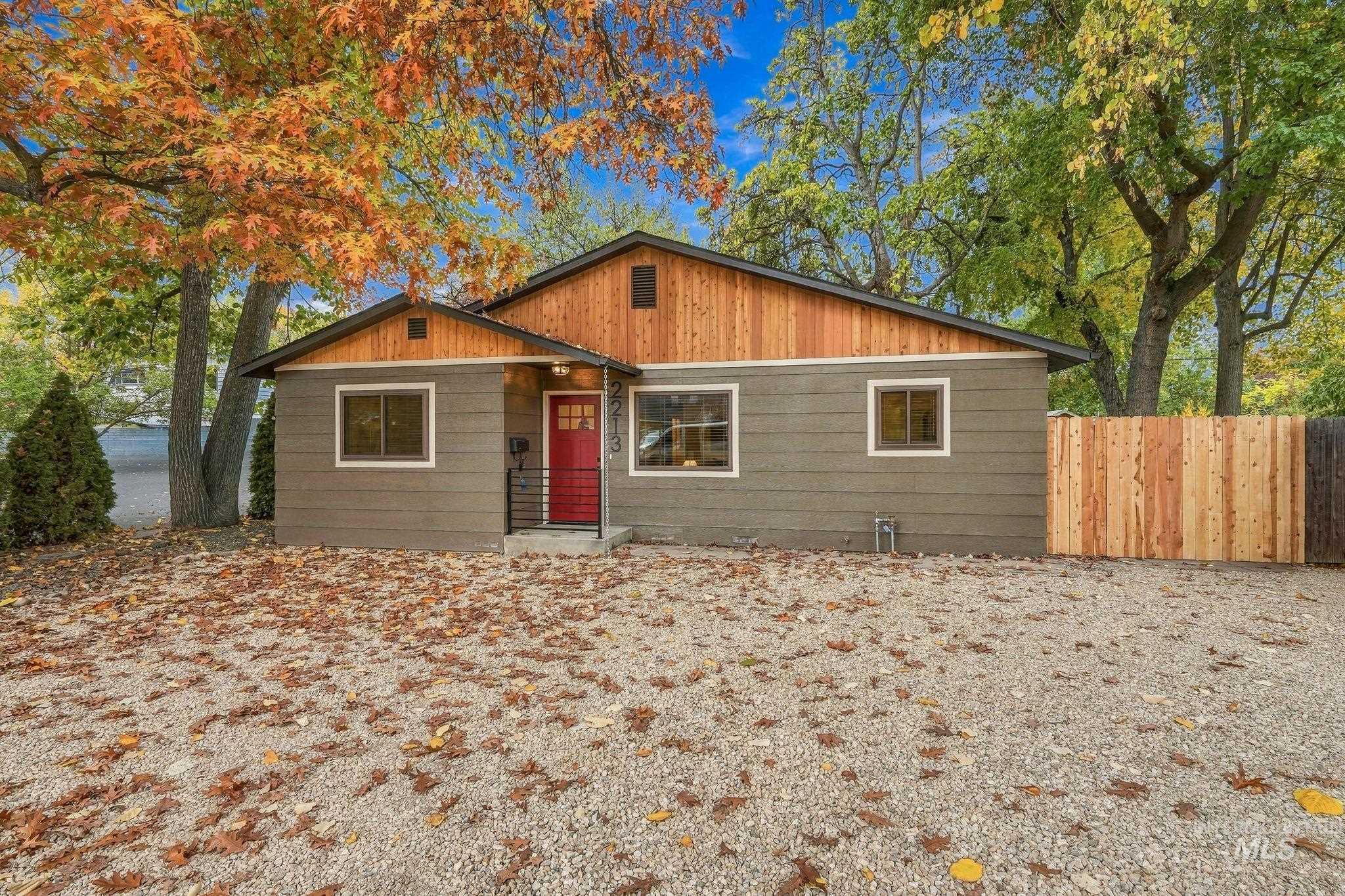 2213 N 26th St, Boise, Idaho 83702, 3 Bedrooms, 2 Bathrooms, Residential For Sale, Price $665,000,MLS 99004457