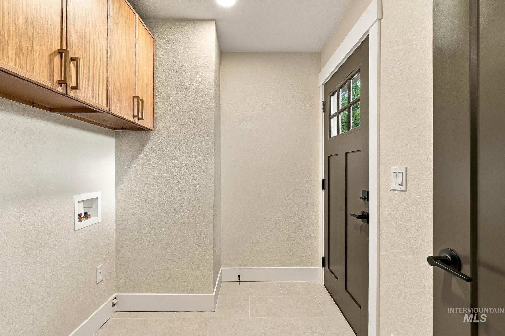 2213 N 26th St, Boise, Idaho 83702, 3 Bedrooms, 2 Bathrooms, Residential For Sale, Price $665,000,MLS 99004457