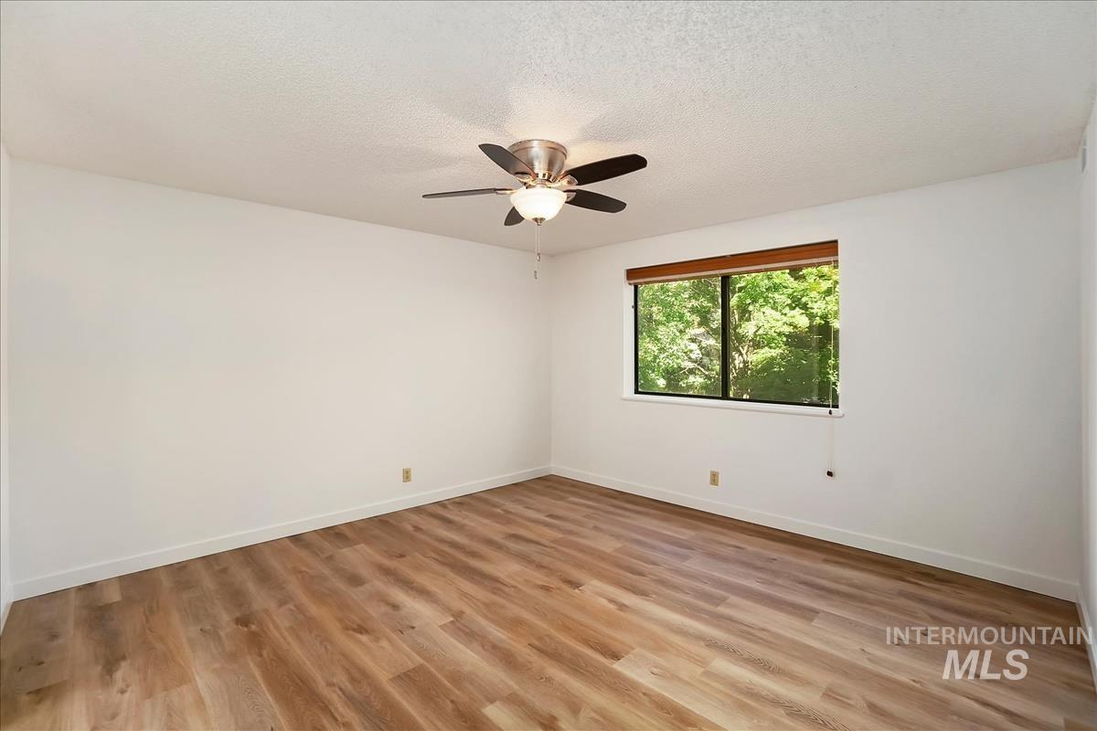 3719 S Gekeler Ln, Boise, Idaho 83706, 2 Bedrooms, 2 Bathrooms, Residential For Sale, Price $292,900,MLS 99004458