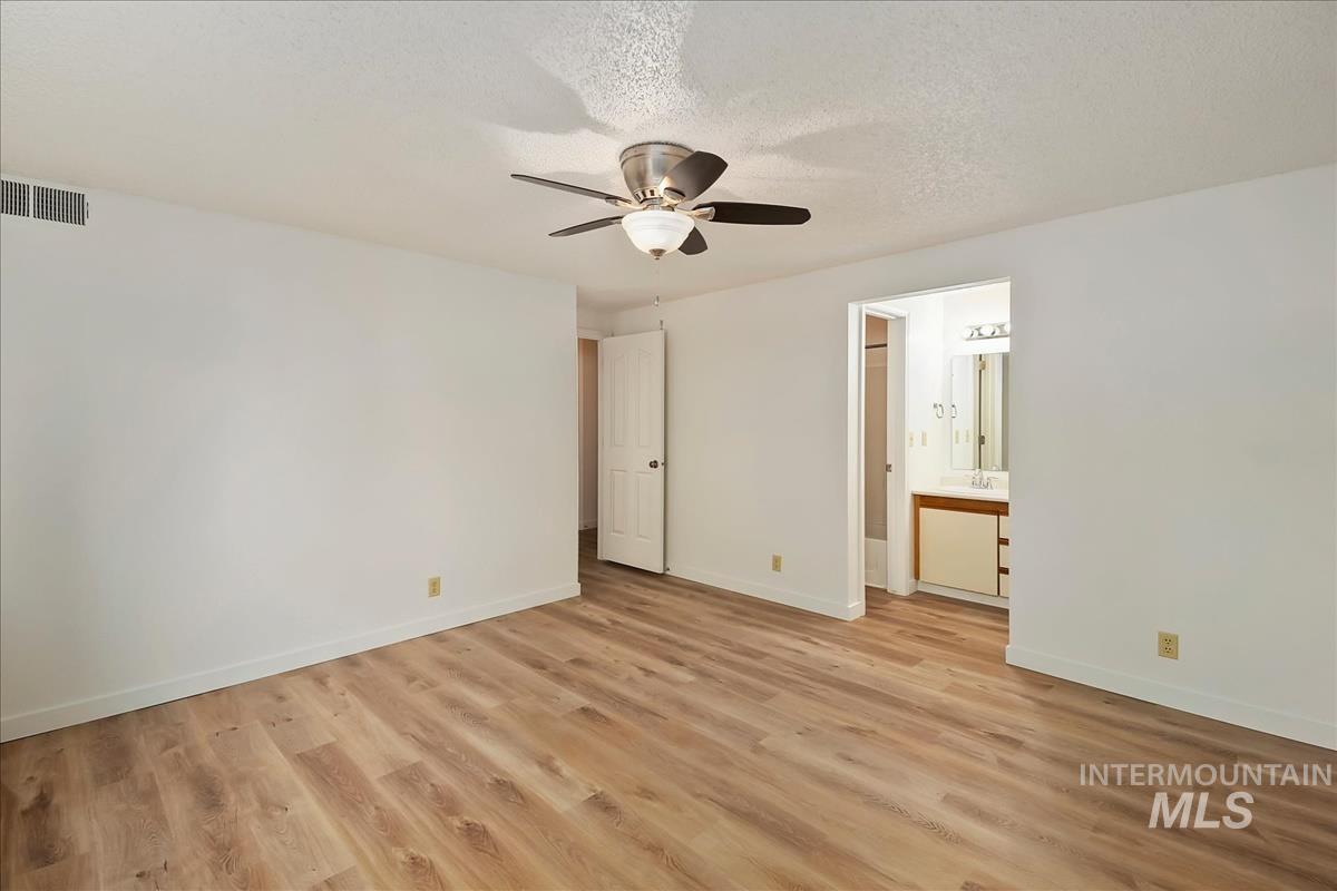 3719 S Gekeler Ln, Boise, Idaho 83706, 2 Bedrooms, 2 Bathrooms, Residential For Sale, Price $292,900,MLS 99004458