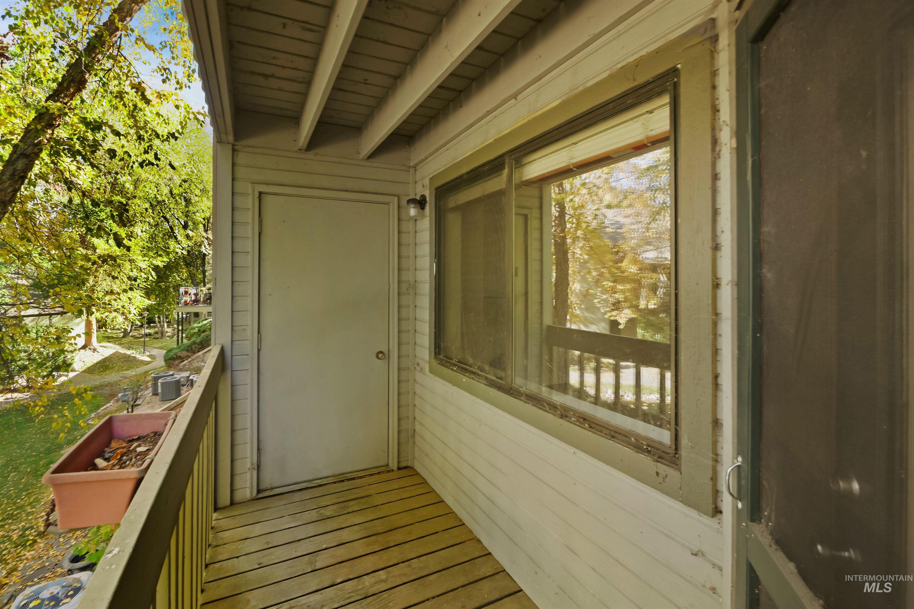3719 S Gekeler Ln, Boise, Idaho 83706, 2 Bedrooms, 2 Bathrooms, Residential For Sale, Price $292,900,MLS 99004458