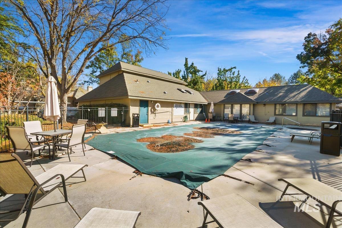3719 S Gekeler Ln, Boise, Idaho 83706, 2 Bedrooms, 2 Bathrooms, Residential For Sale, Price $292,900,MLS 99004458