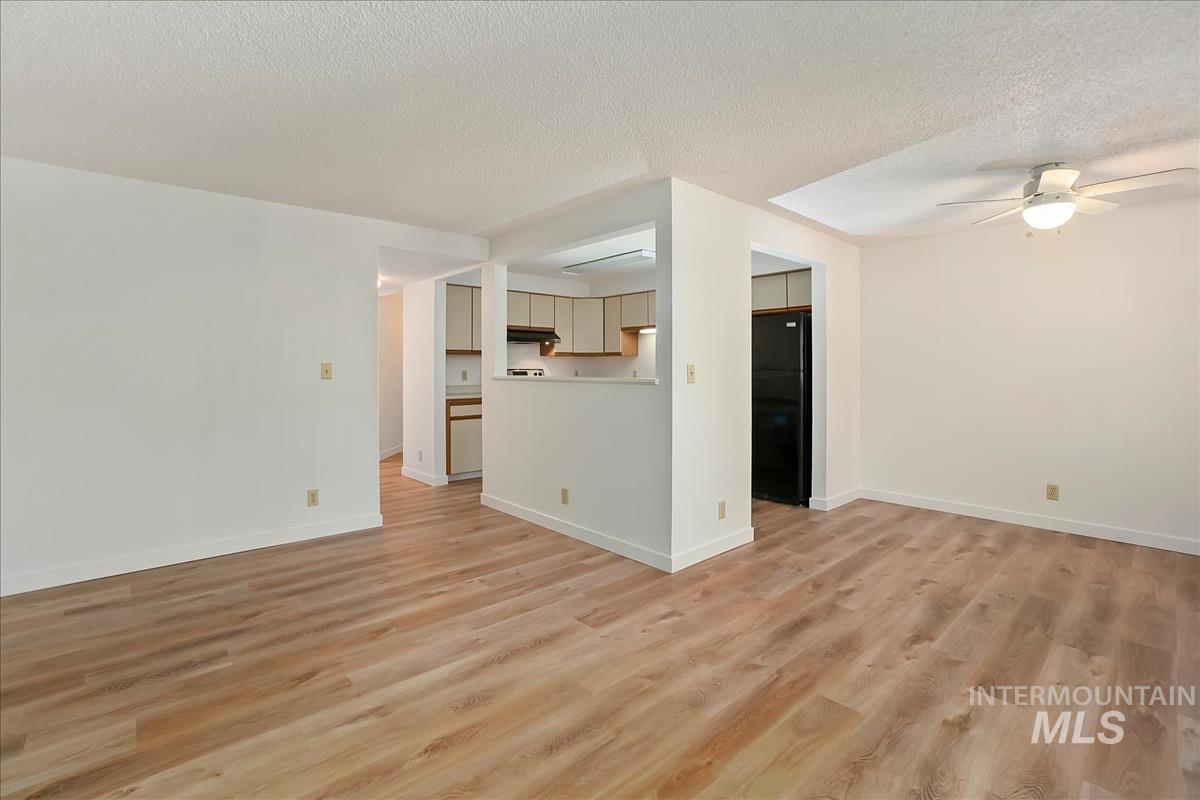 3719 S Gekeler Ln, Boise, Idaho 83706, 2 Bedrooms, 2 Bathrooms, Residential For Sale, Price $292,900,MLS 99004458