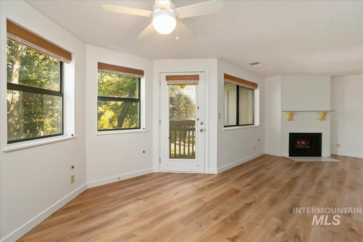 3719 S Gekeler Ln, Boise, Idaho 83706, 2 Bedrooms, 2 Bathrooms, Residential For Sale, Price $292,900,MLS 99004458