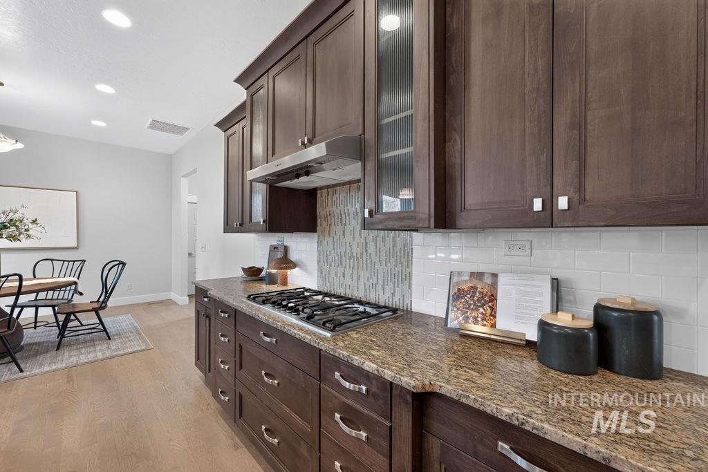 5149 N Clooney Ave., Meridian, Idaho 83646, 3 Bedrooms, 2.5 Bathrooms, Residential For Sale, Price $728,000,MLS 99004462