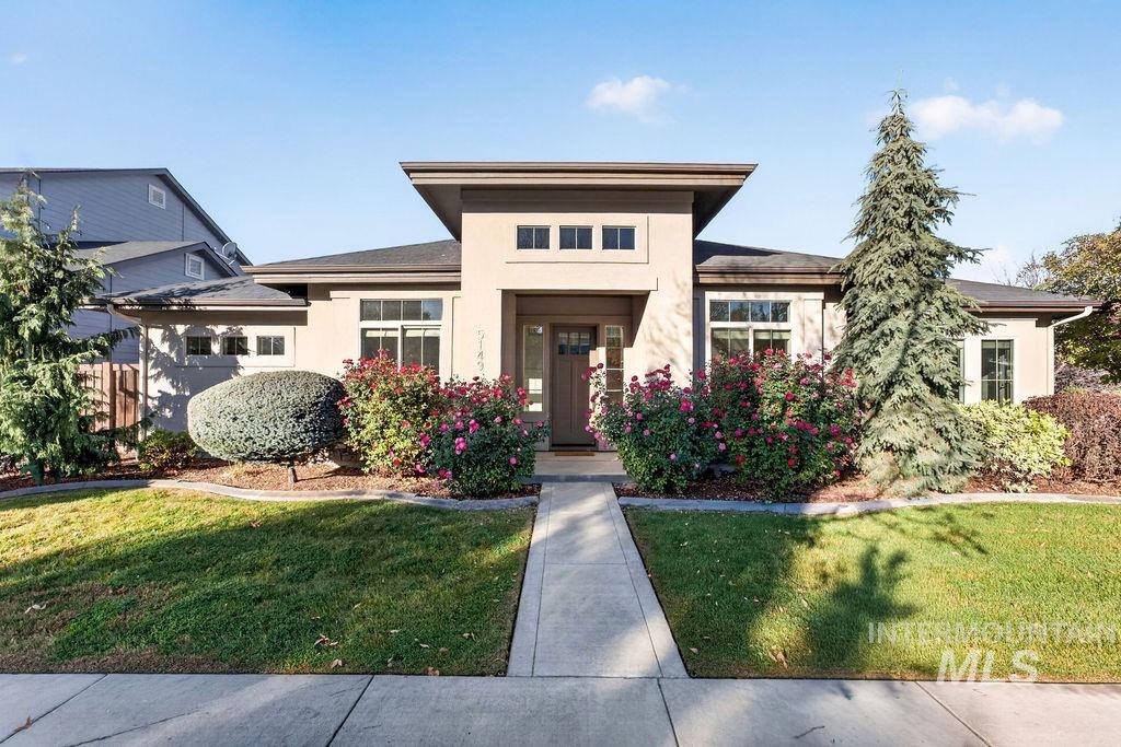 5149 N Clooney Ave., Meridian, Idaho 83646, 3 Bedrooms, 2.5 Bathrooms, Residential For Sale, Price $728,000,MLS 99004462