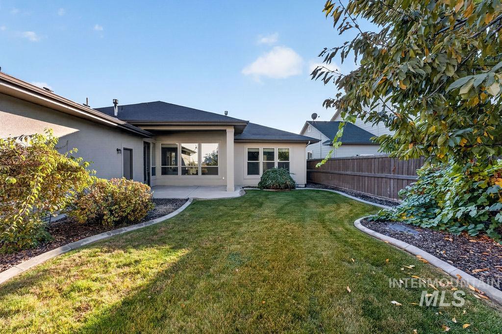 5149 N Clooney Ave., Meridian, Idaho 83646, 3 Bedrooms, 2.5 Bathrooms, Residential For Sale, Price $728,000,MLS 99004462