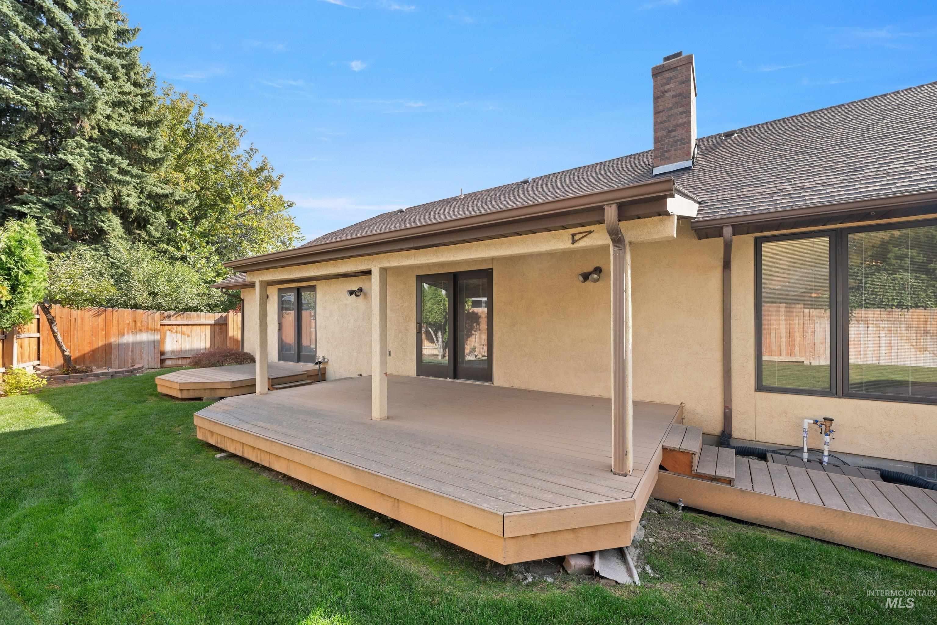 8844 W Brookview Drive, Boise, Idaho 83709, 4 Bedrooms, 3.5 Bathrooms, Residential For Sale, Price $625,000,MLS 99004464