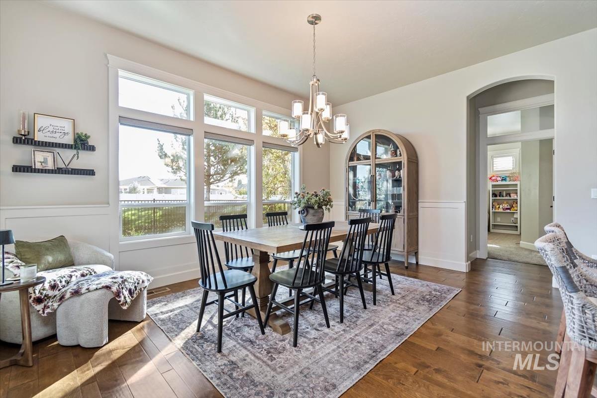 2036 N Finsbury Way, Star, Idaho 83669, 3 Bedrooms, 3.5 Bathrooms, Residential For Sale, Price $759,000, 99004466
