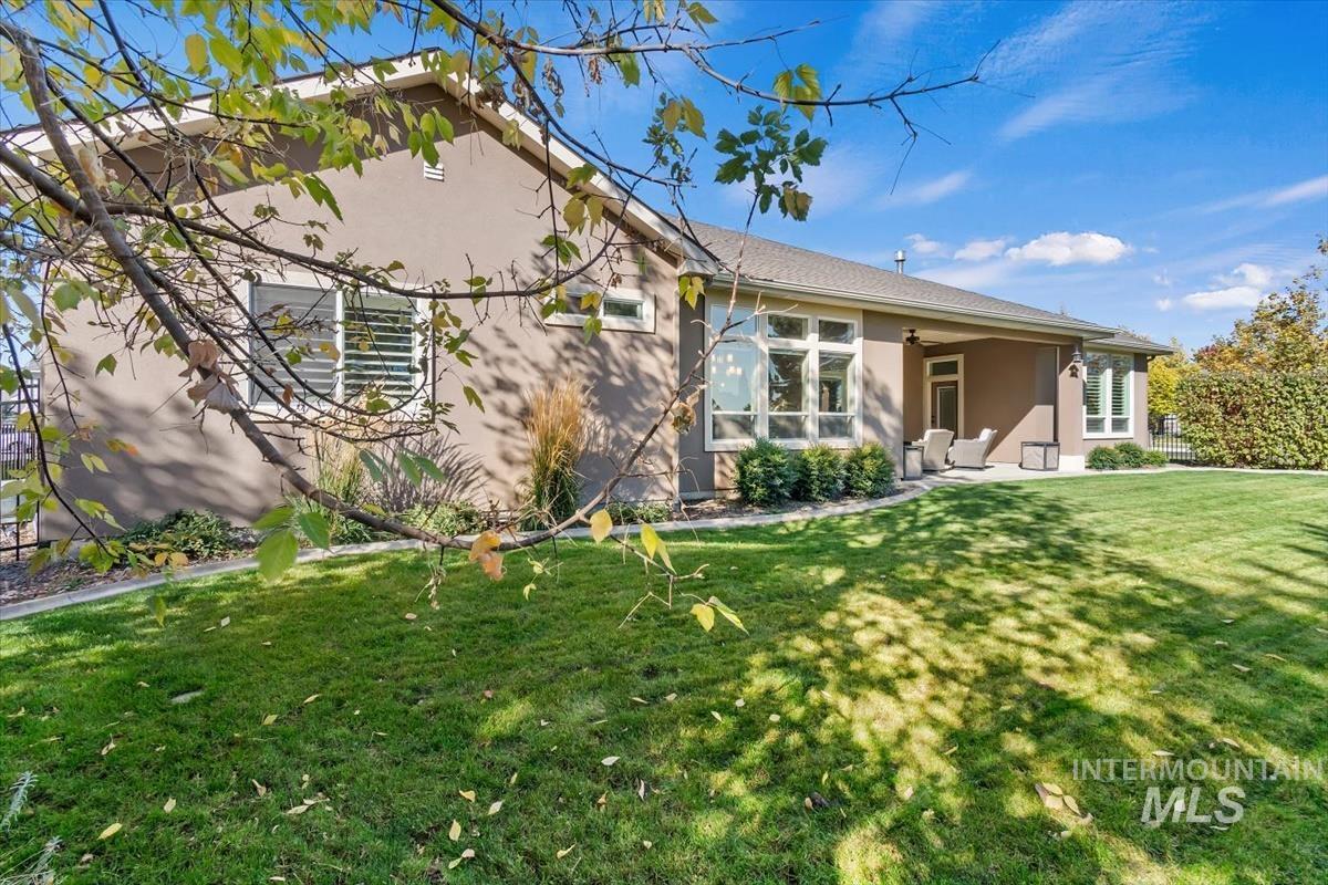 2036 N Finsbury Way, Star, Idaho 83669, 3 Bedrooms, 3.5 Bathrooms, Residential For Sale, Price $759,000, 99004466
