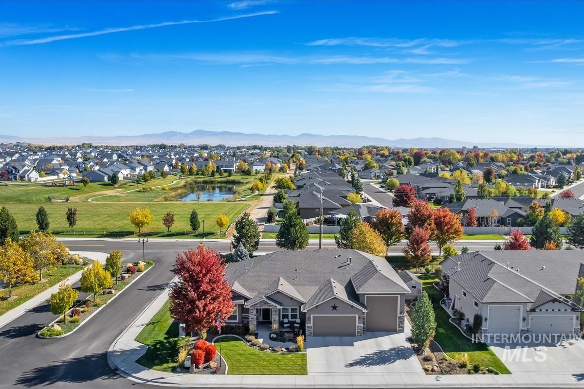 2036 N Finsbury Way, Star, Idaho 83669, 3 Bedrooms, 3.5 Bathrooms, Residential For Sale, Price $759,000, 99004466