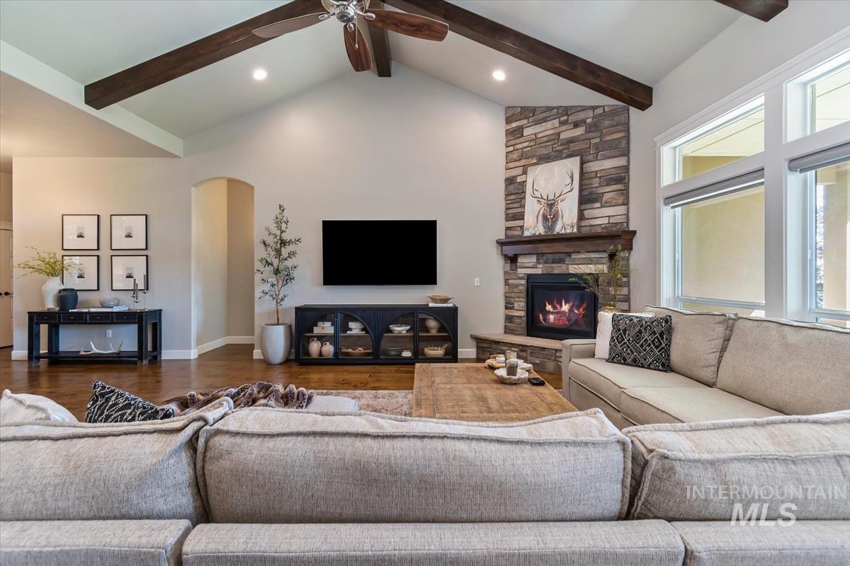 2036 N Finsbury Way, Star, Idaho 83669, 3 Bedrooms, 3.5 Bathrooms, Residential For Sale, Price $759,000, 99004466